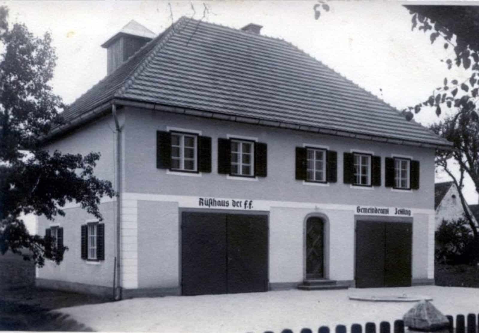 Rüsthaus im Gemeindehaus Zettling 1948