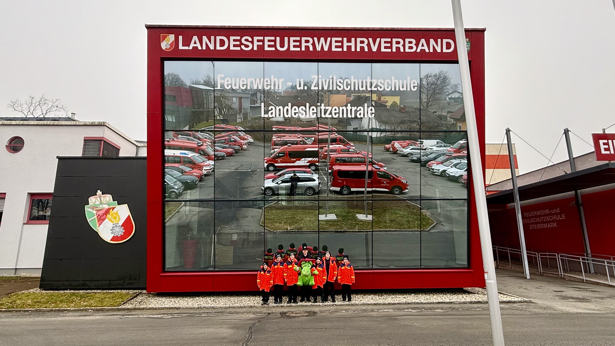 Feuerwehrjugend Zettling Ausflug Landesleitzentrale