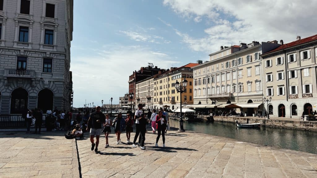 Feuerwehr Zettling beim Kameradschaftsausflug 2025 in Triest – gemeinsames Wochenende mit kulturellen Eindrücken, Ausflügen und kameradschaftlichem Miteinander