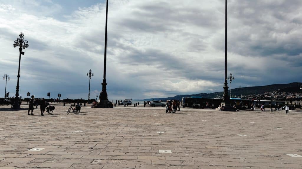 Feuerwehr Zettling beim Kameradschaftsausflug 2025 in Triest – gemeinsames Wochenende mit kulturellen Eindrücken, Ausflügen und kameradschaftlichem Miteinander