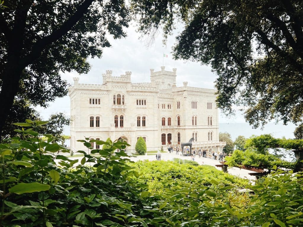 Feuerwehr Zettling beim Kameradschaftsausflug 2025 in Triest – gemeinsames Wochenende mit kulturellen Eindrücken, Ausflügen und kameradschaftlichem Miteinander