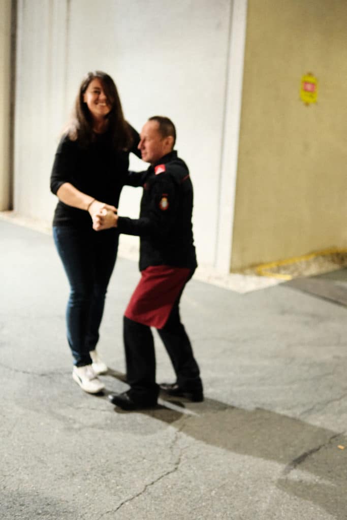 Feuerwehr Zettling bei der 90er-Party 2025 – Gäste, Musik von Robert Eberhardt, Bar, Tombola und ausgelassene Stimmung beim Festgelände in Premstätten