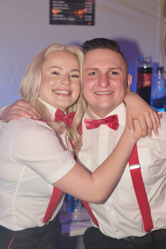 Feuer & Flamme – Eindrücke vom Ball der Freiwilligen Feuerwehr Zettling im Festsaal mit Musik, Tanz und ausgelassener Stimmung