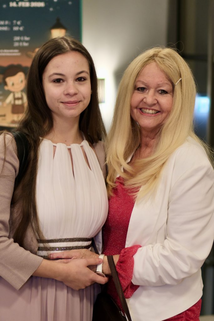 Feuer & Flamme – Eindrücke vom Ball der Freiwilligen Feuerwehr Zettling im Festsaal mit Musik, Tanz und ausgelassener Stimmung