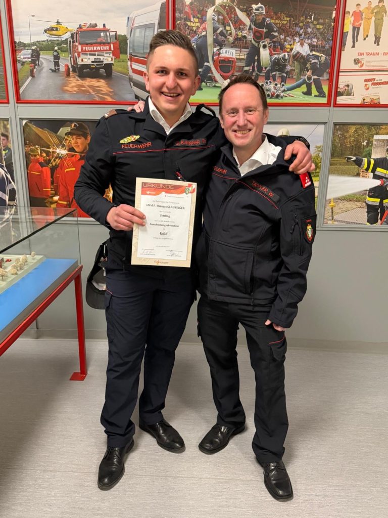 Thomas Glauninger der Feuerwehr Zettling mit Funkleistungsabzeichen Gold an der FWZS Steiermark