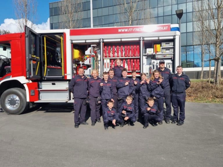 Feuerwehrjugend Zettling beim erfolgreichen Wissenstest