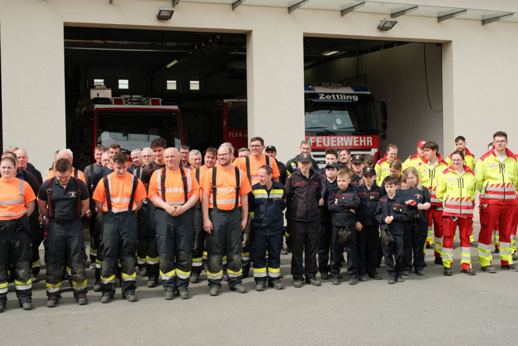 Feuerwehr Zettling bei der Osterübung 2026 mit Rotem Kreuz Lieboch